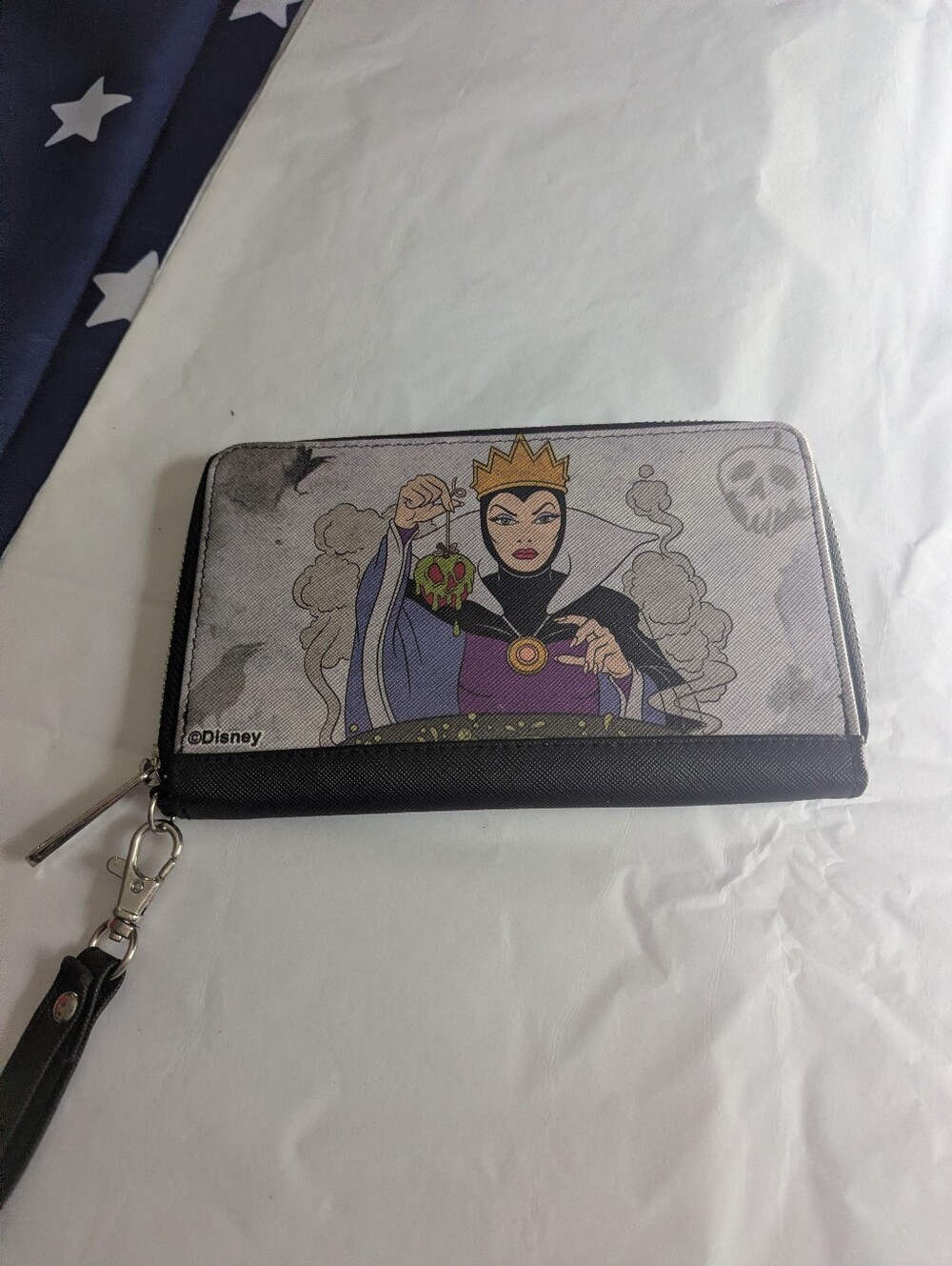Disney Evil Queen Zip Wallet - Black, Purple, Gold Buckle Down Wristlet New